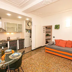 https://casa-paola-genoa.hotelitalianriviera.com