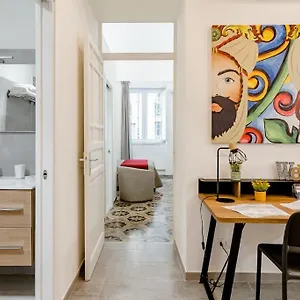 https://cortile-marconi-apartment.palermohotels.org