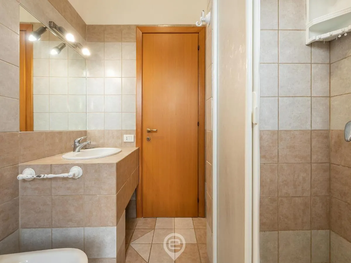 House Atena Apartman Putzu Idu